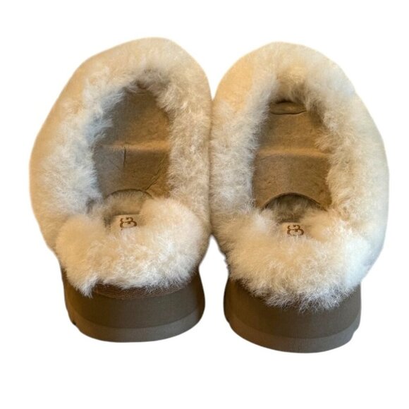 Ugg Women's Disquette Sheepskin Slipper Sand Suede Clog Mule Size 7 - Picture 4 of 7